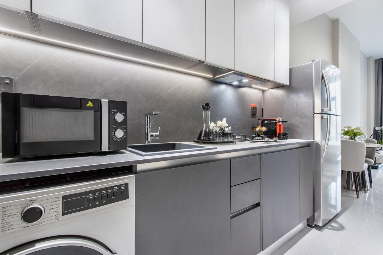 Icon Casa Living Furnished Studio Ic3 In Jvc Apartment *
